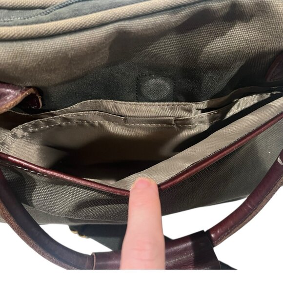 Vintage Orvis Canvas & Leather Duffle Travel Messenger Bag Green Brown 16” - Picture 13 of 16